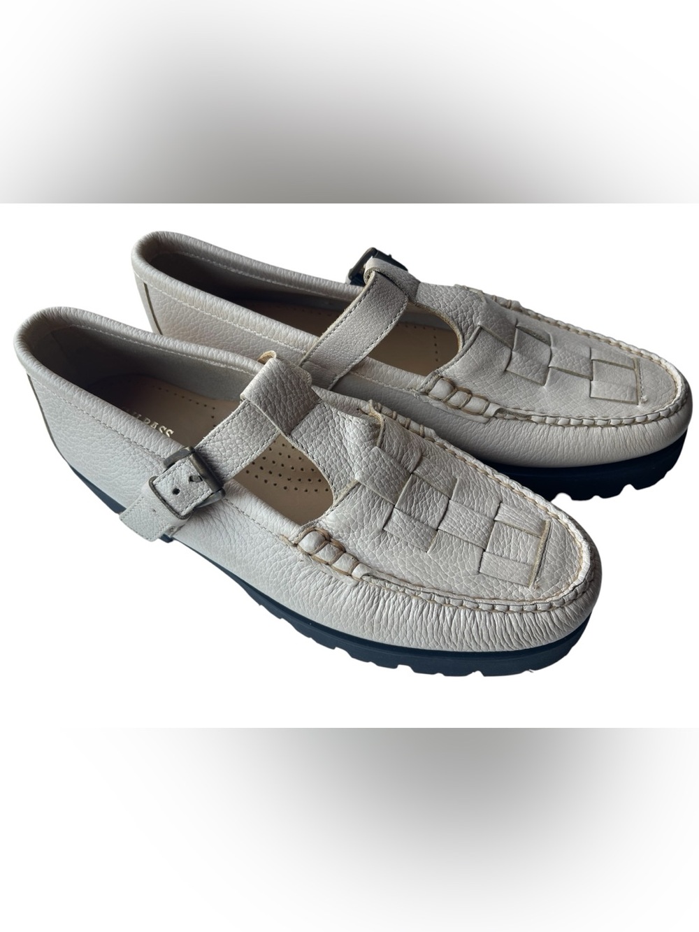 G.H. Bass Fisherman Mary Jane Shoe NWOT